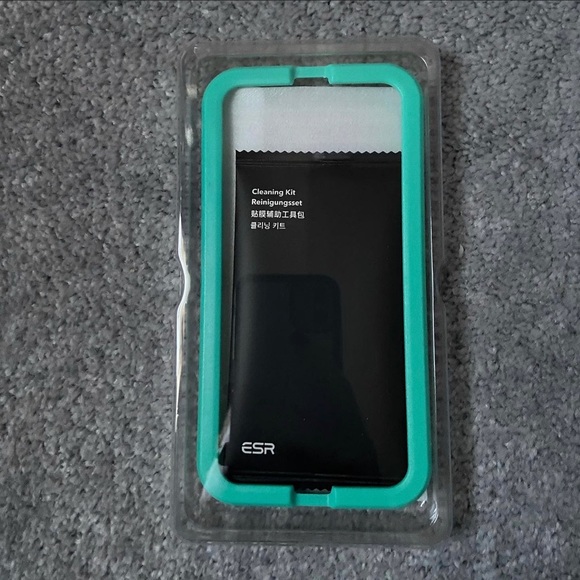 iphone 11 tempered glass screen protector - Picture 2 of 2